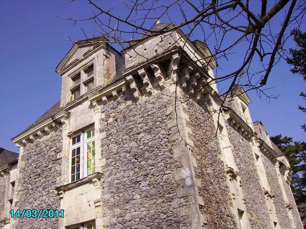 Bed and Breakfast Chateau De La Fresnaye Saint-Aubin-de-Luigne Екстер'єр фото